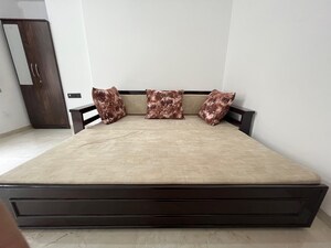 Bedroom in 2 BHK Apartment at LMS Finswell Woods, Viman Nagar – for Rent
