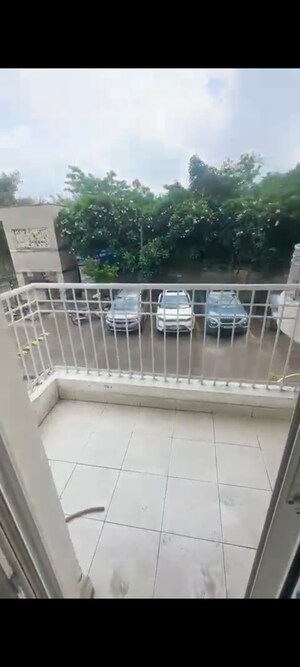 3 BHK Apartment For Rent in Ajnara Grand Heritage, Sector 74