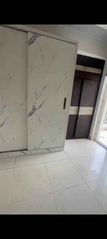 Bathroom in 3 BHK Apartment at Ajnara Grand Heritage, Sector 74 – for Rent