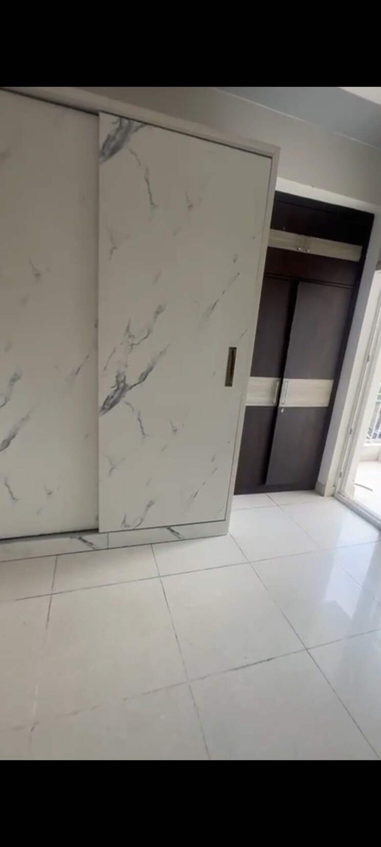 Bathroom, ajnara-grand-heritage 3 Bedroom 1545 Sq.Ft. Apartment In Sector 74 Noida 9500252