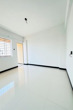 Room in 1 BHK Builder Floor at Wadgaon Sheri – for Rent