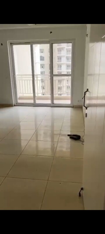 Bathroom in 3 BHK Apartment at Civitech Stadia, Sector 79 – for Rent