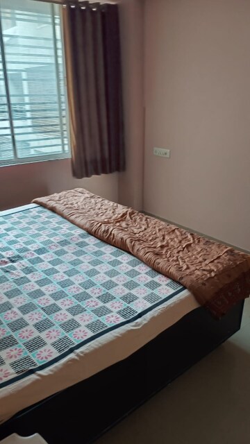 Bedroom in 2 BHK Apartment at Shashwat Procon Zealous, Chandkheda – for Rent