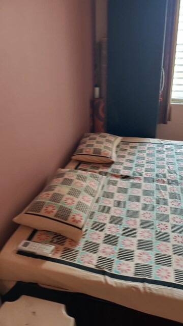 Bedroom in 2 BHK Apartment at Shashwat Procon Zealous, Chandkheda – for Rent