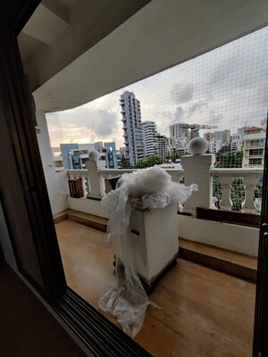 Balcony in 4 BHK Apartment at Jawaharabad Apartment, Bandra West – for Rent