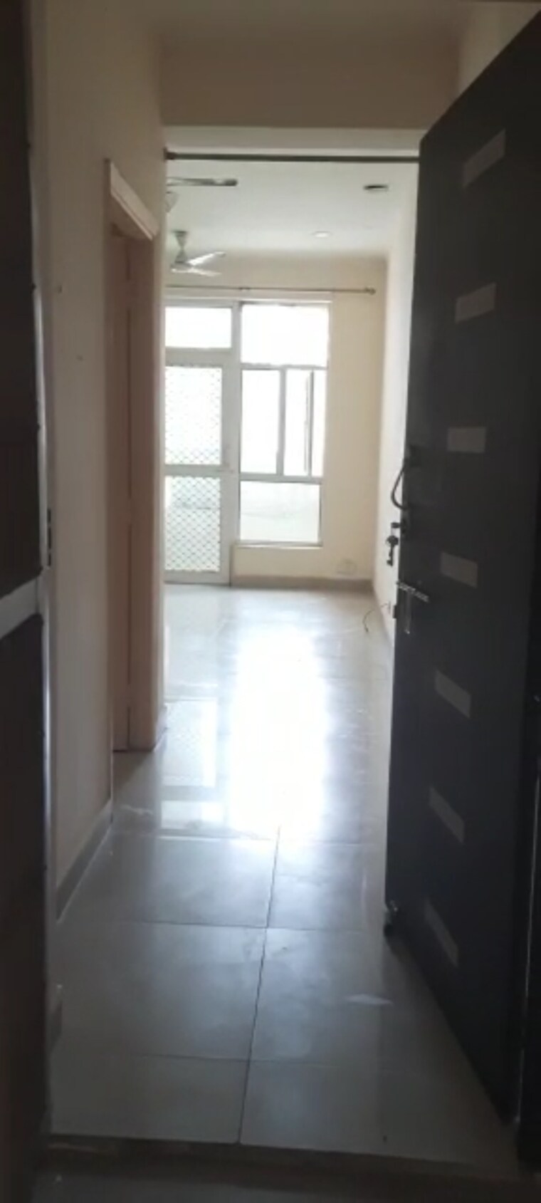 Room, gaur-city-1st-avenue 3 Bedroom 894 Sq.Ft. Apartment In Sector 4 Greater Noida Greater Noida 9500262