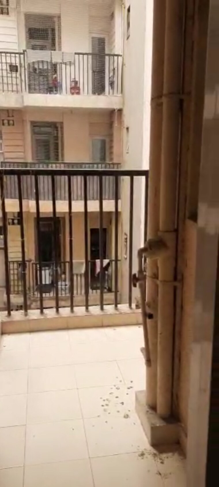 Balcony, gaur-city-1st-avenue 3 Bedroom 894 Sq.Ft. Apartment In Sector 4 Greater Noida Greater Noida 9500262