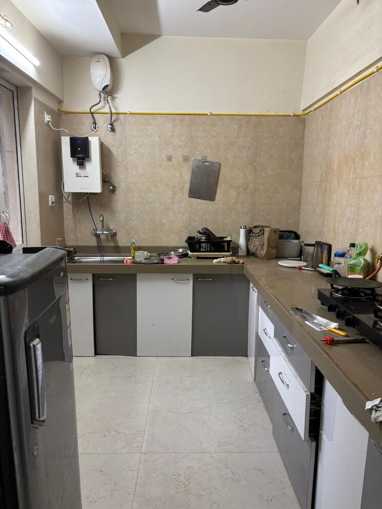 Kitchen, dosti-west-county 3 Bedroom 949 Sq.Ft. Apartment In Balkum Pada Thane 9500264
