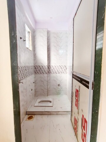 Bathroom in 1 BHK Apartment at Seawoods Sector 36 – for Rent