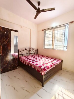 Bedroom in 1 BHK Apartment at Seawoods Sector 36 – for Rent