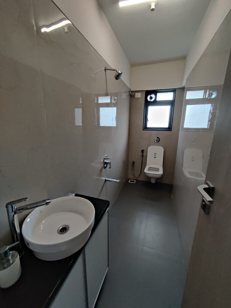 Bathroom, avd-residencia 2 Bedroom 524 Sq.Ft. Apartment In Bandra West Mumbai 9500291