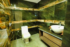 5 BHK Apartment For Rent in Metro Spanish Villas, Patiala Road