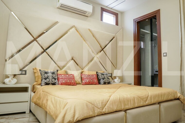 Bedroom, metro-spanish-villas 5 Bedroom 3950 Sq.Ft. Apartment In Patiala Road Zirakpur 9500304