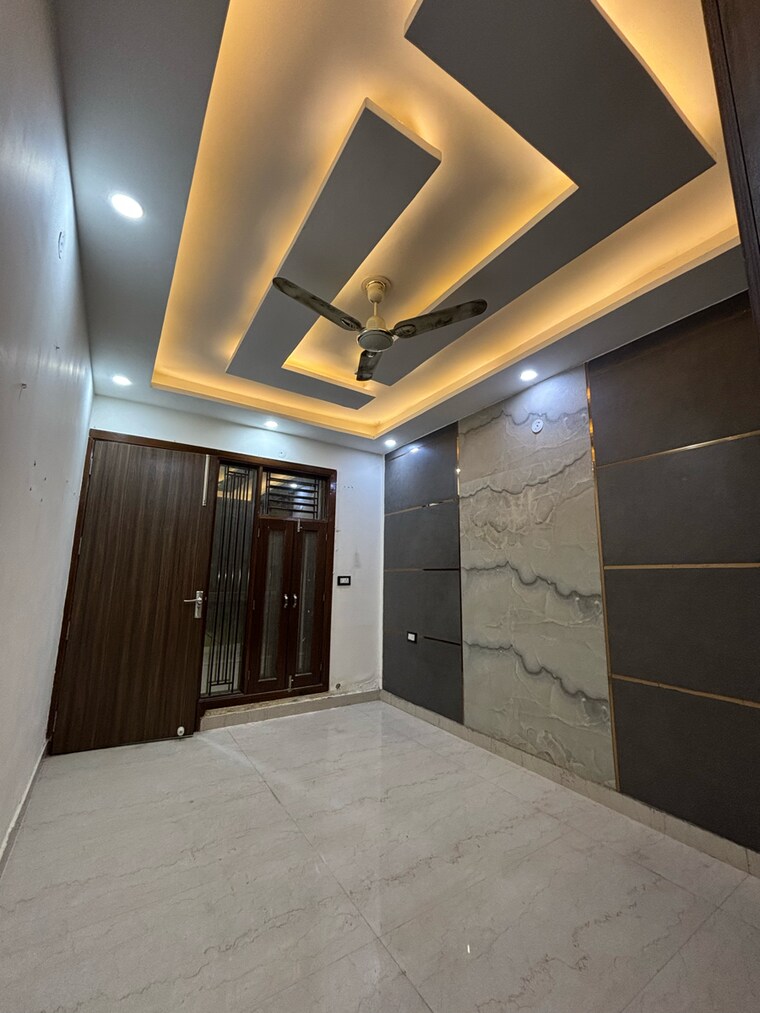 Room, dwarka mor 3 Bedroom 1150 Sq.Ft. Builder Floor In Dwarka Mor Delhi 9500305