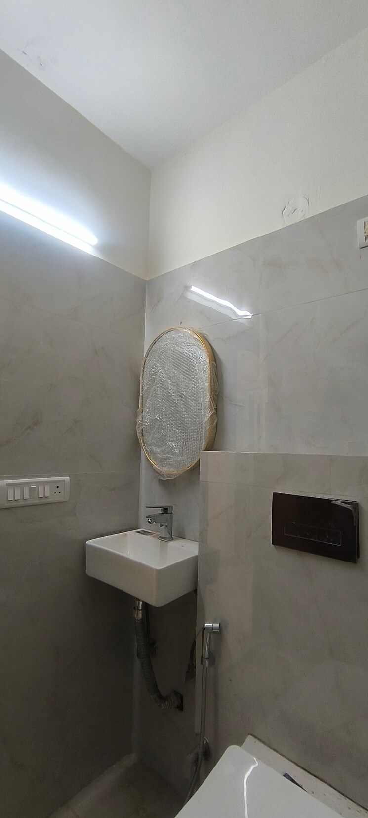 Bathroom, ansal-royale-casa 1 Bedroom 90 Sq.Yd. Builder Floor In Sector 55 Gurgaon 9500315