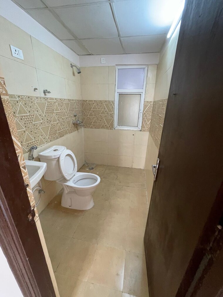 Bathroom, nilaya-greens 2 Bedroom 852 Sq.Ft. Apartment In Raj Nagar Extension Ghaziabad 9488078