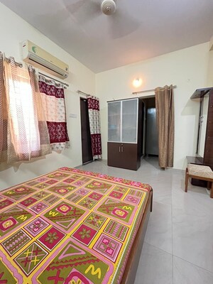 Bedroom in 4 BHK Independent House at Vijay Nagar – for Rent