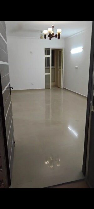 Room in 3 BHK Apartment at KW Srishti, Raj Nagar Extension – for Sale
