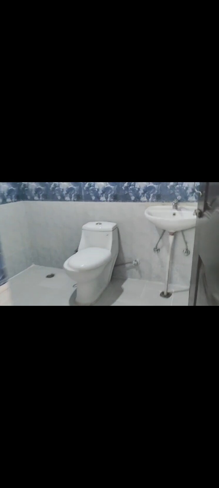 Bathroom, star-rameshwaram 3 Bedroom 1430 Sq.Ft. Apartment In Raj Nagar Extension Ghaziabad 9487947