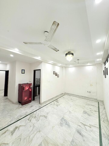 Room in 3 BHK Builder Floor at Saket – for Sale