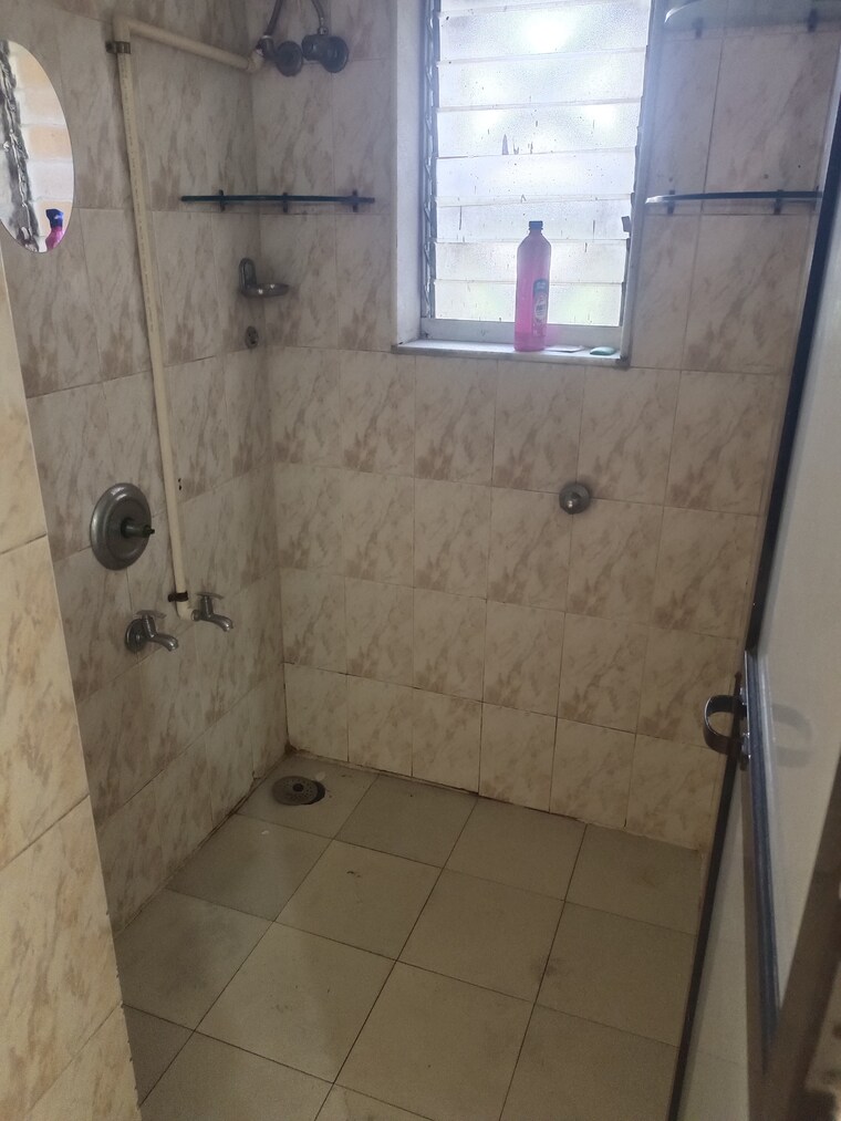 Bathroom, ravi-estate 1 Bedroom 480 Sq.Ft. Apartment In Pokhran Road No One Thane 9500356