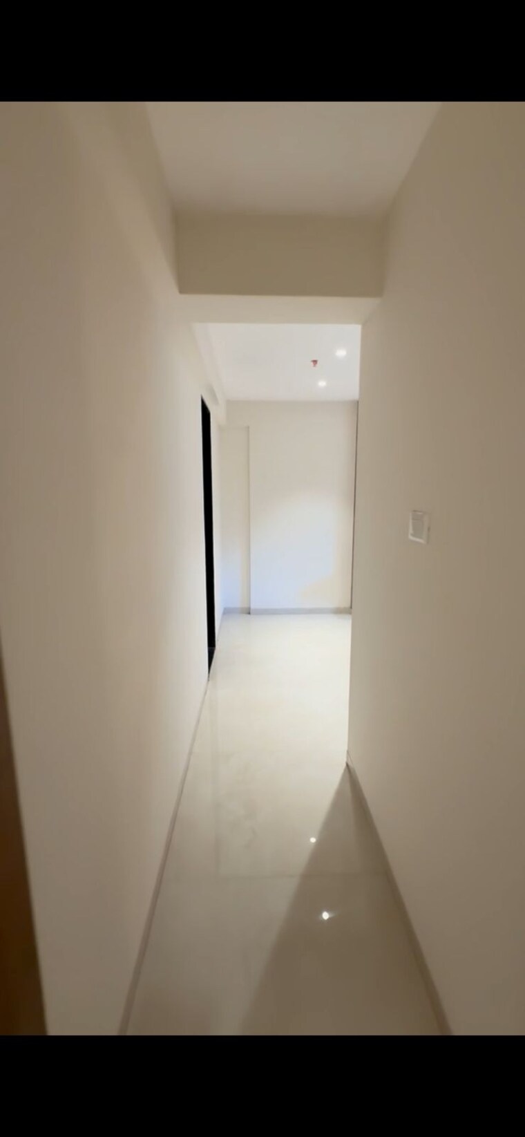 undefined, goregaon west 2 Bedroom 709 Sq.Ft. Apartment In Goregaon West Mumbai 9500358