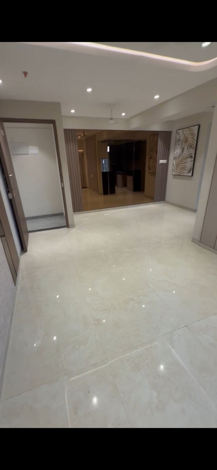 Room, goregaon west 2 Bedroom 709 Sq.Ft. Apartment In Goregaon West Mumbai 9500358