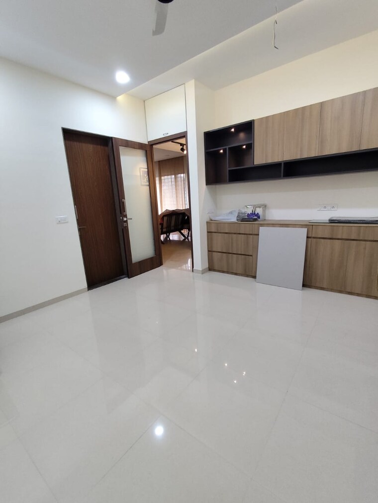 Room, skyi-songbirds 4 Bedroom 1316 Sq.Ft. Apartment In Bavdhan Pune 9500385