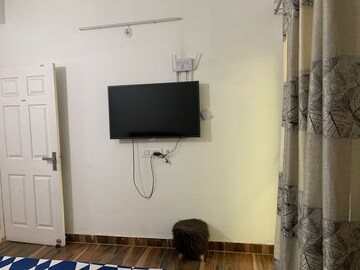 Furnished Amenities in 2 BHK Apartment at Gaur Atulyam, Omicron I Greater Noida – for Rent