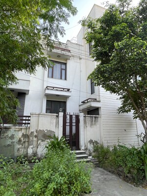 1 BHK Builder Floor – Exterior View View at Lajpat Nagar I - for Rent