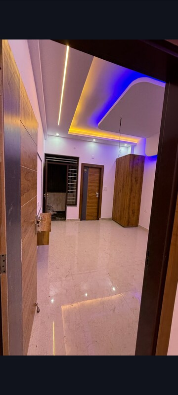 Building Lobby in 4 BHK Builder Floor at Sahastradhara Road – for Rent