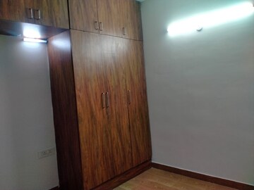 Furnished Amenities in 2 BHK Apartment at Tulip Lemon, Sector 69 – for Rent