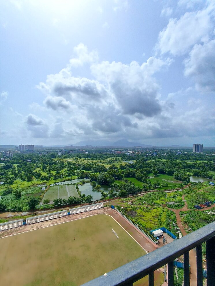 Garden, runwal-my-city 2 Bedroom 576 Sq.Ft. Apartment In Dombivli East Thane 9500495