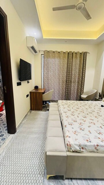 Bedroom in 3 BHK Apartment at M3M Sky City, Sector 65 – for Rent