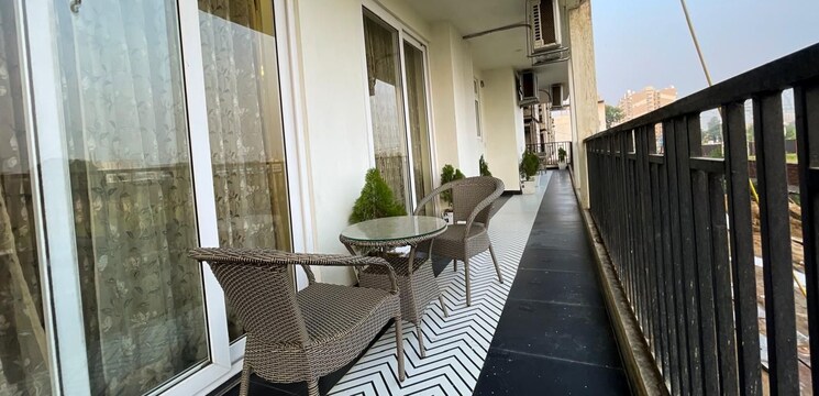 Balcony, the-suman-marvelous 3 Bedroom 1745 Sq.Ft. Apartment In Ramgarh Bhudda Zirakpur 9500572