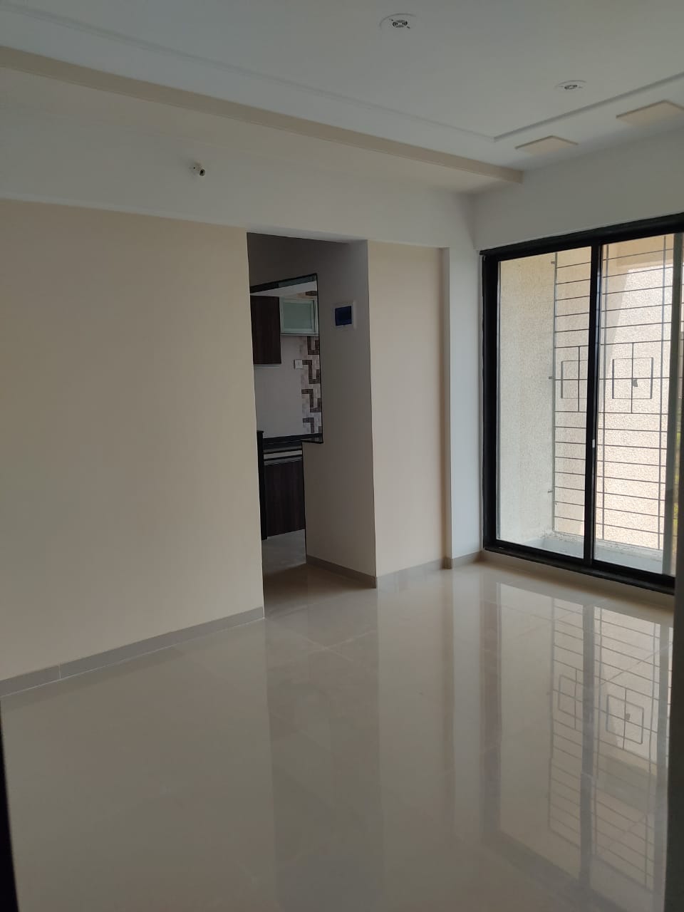 1 BHK + Extra Room Apartment For Sale in Sainath Titwala