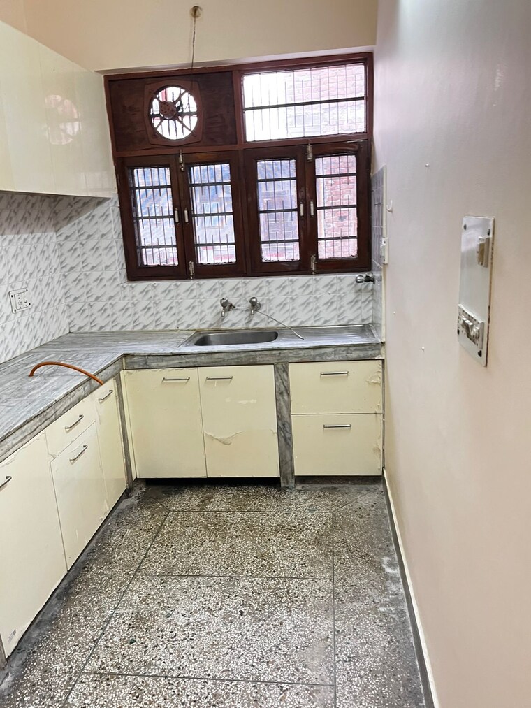 Kitchen, sector 16 3 Bedroom 2150 Sq.Ft. Independent House In Sector 16 Faridabad 9500670