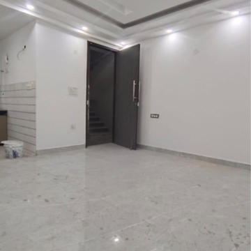 Room in 2 BHK Builder Floor at Chattarpur – for Rent