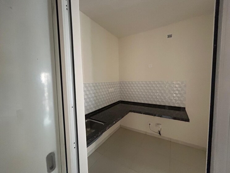 Bathroom, godrej-green-vistas 2 Bedroom 641 Sq.Ft. Apartment In Mahalunge Pune 9500741