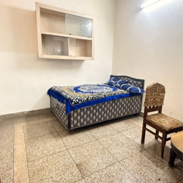 Bedroom in 3 BHK Builder Floor at Chattarpur – for Rent