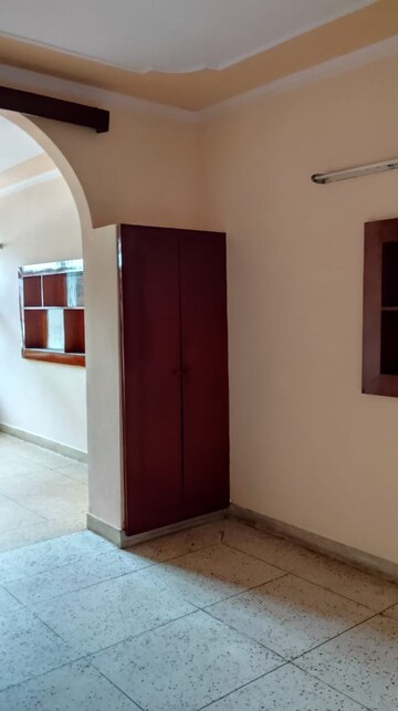 Building Lobby in 3 BHK Independent House at Sector 14 – for Rent