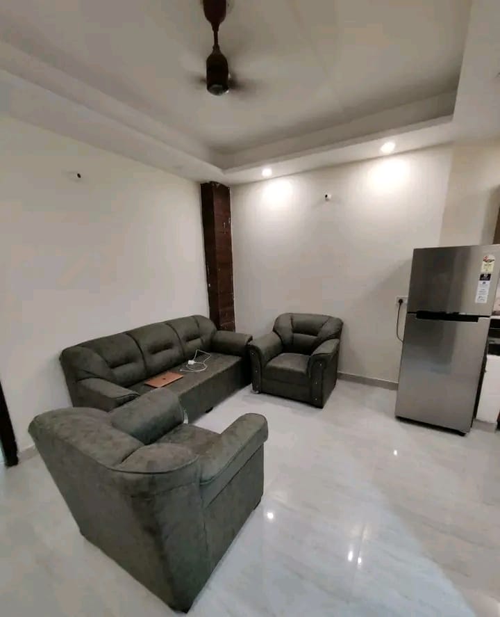 1 BHK + Pooja Room Builder Floor For Rent in Saket 