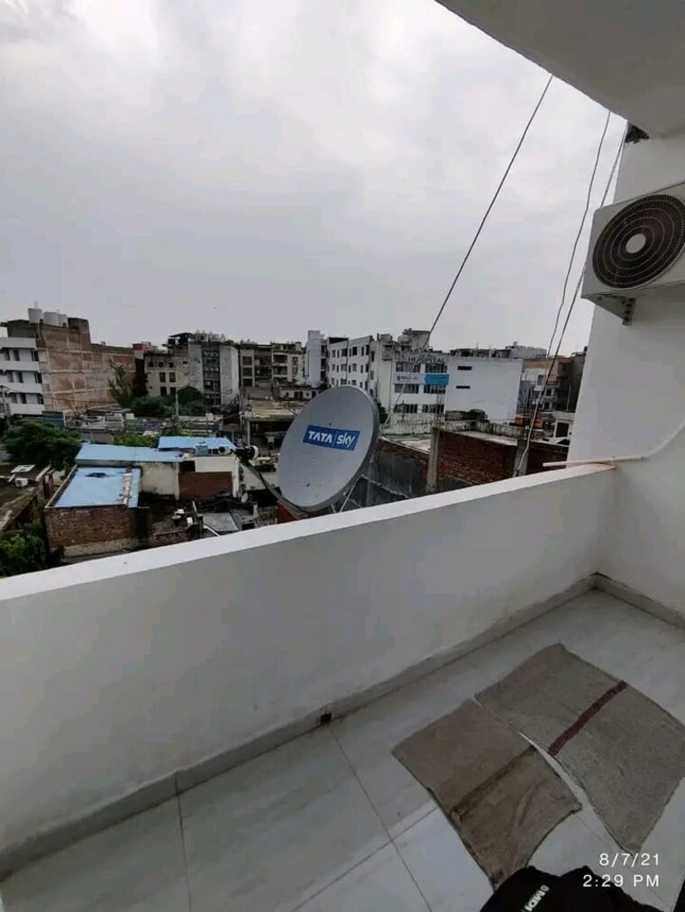 Balcony, saket 1 Bedroom 500 Sq.Ft. Builder Floor In Saket Delhi 9500786