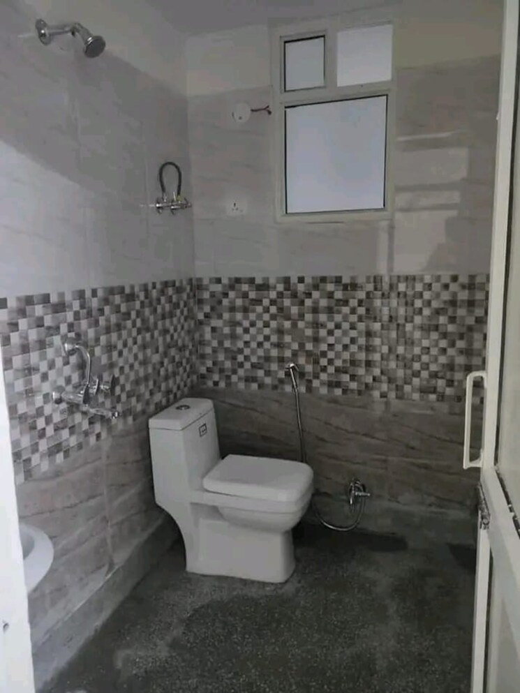 Bathroom, saket 1 Bedroom 500 Sq.Ft. Builder Floor In Saket Delhi 9500786