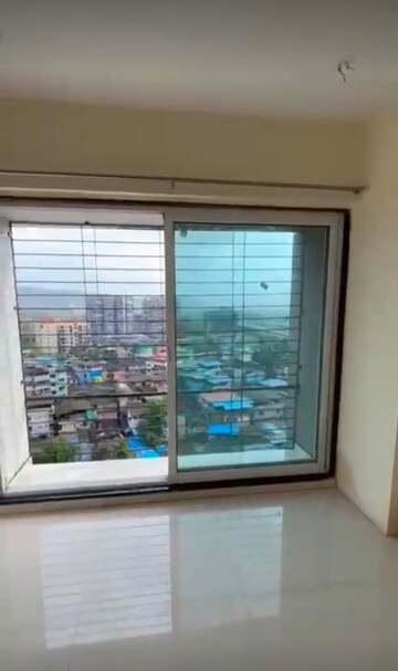 Room in 1 BHK Apartment at Khanda Colony – for Rent