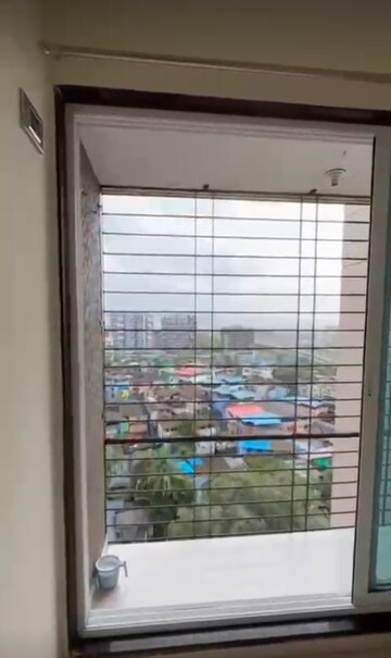 Room in 1 BHK Apartment at Khanda Colony – for Rent