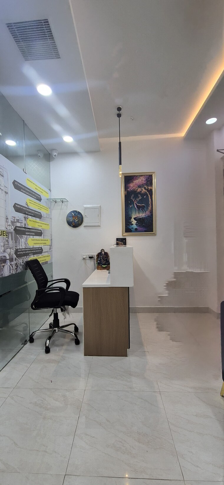 Living Room, experion-capital Commercial Office Space 1170 Sq.Ft. In Gomti Nagar Lucknow 9500837
