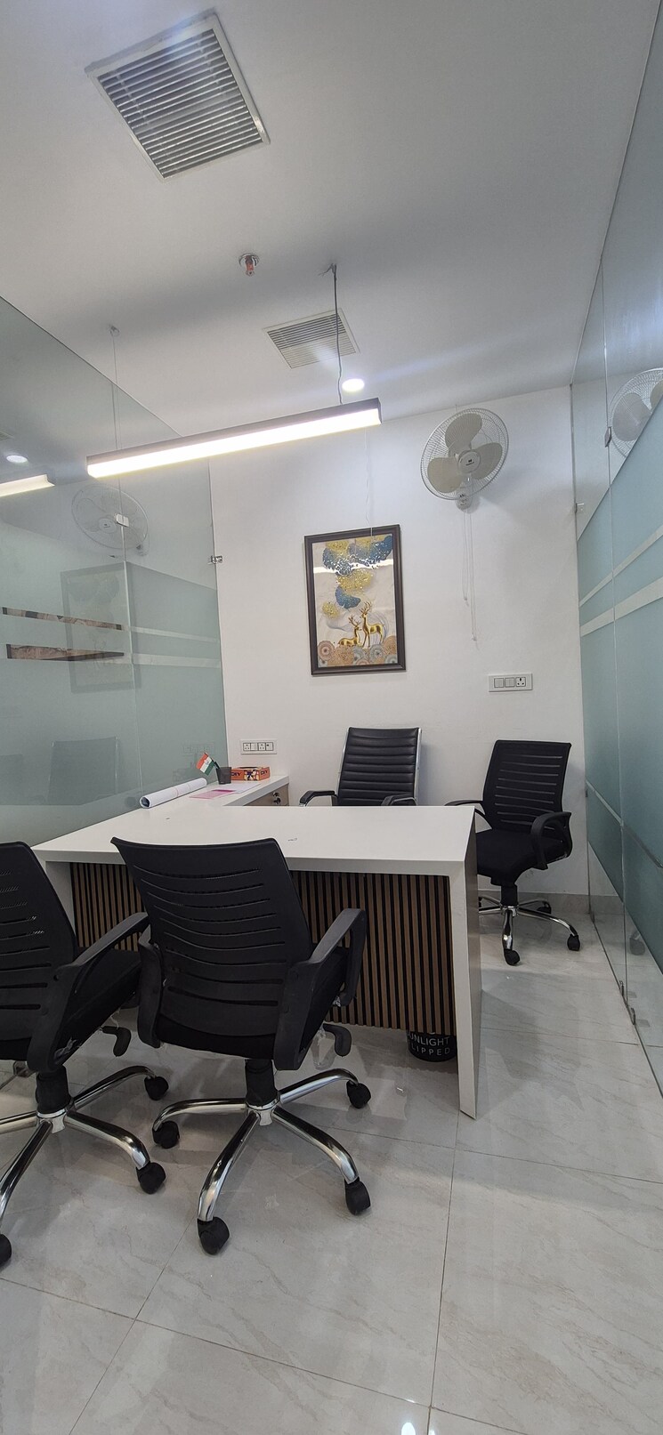 Team Area, experion-capital Commercial Office Space 1170 Sq.Ft. In Gomti Nagar Lucknow 9500837