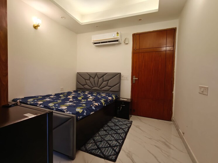 Bedroom, freedom fighters enclave 1 RK 380 Sq.Ft. Builder Floor In Freedom Fighters Enclave Delhi 9500838