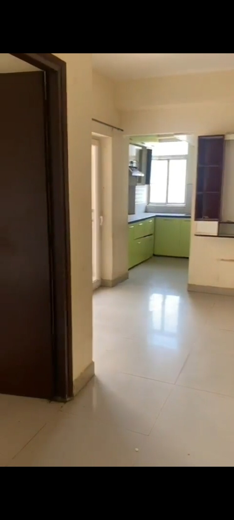 Room, galaxy-north-avenue-ll 3 Bedroom 1250 Sq.Ft. Apartment In Gaur City 2 Greater Noida 9500888